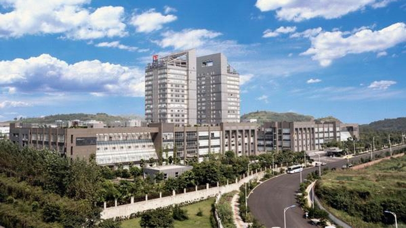 半月谈｜重庆市科学技术研究院党委委员、副院长岑军波：在“一中心五地”建设大局中彰显地方科学院担当