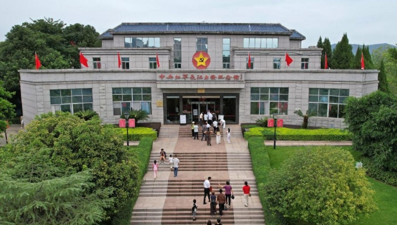 文润千载 情系家国——国庆假期文化现象观察